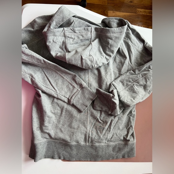 Lululemon Hoodie Size Small - Picture 5 of 7